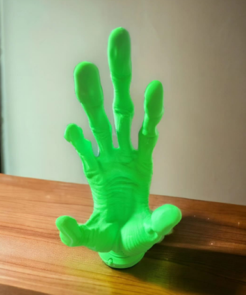 Alien gaming hand controller